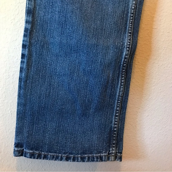 Van Heusen Classic Fit Blue Jeans Size 34 x 32 - Picture 8 of 14